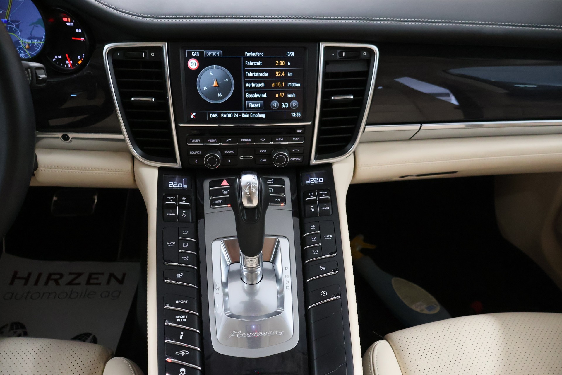 PORSCHE Panamera Turbo 4.8 PDK-image-21