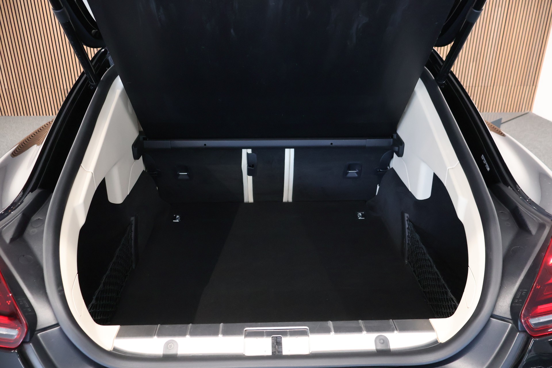 PORSCHE Panamera Turbo 4.8 PDK-image-12