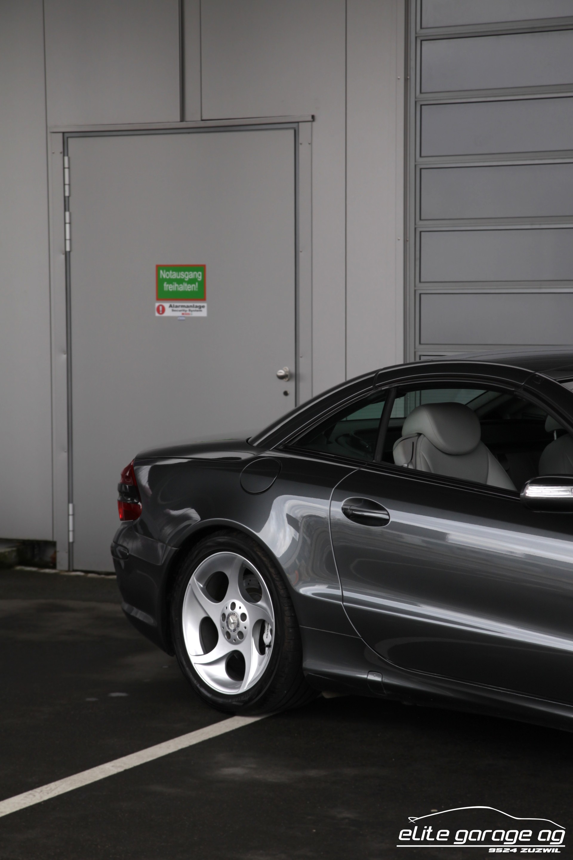 MERCEDES-BENZ SL 600 Automatic 612 PS-image-11