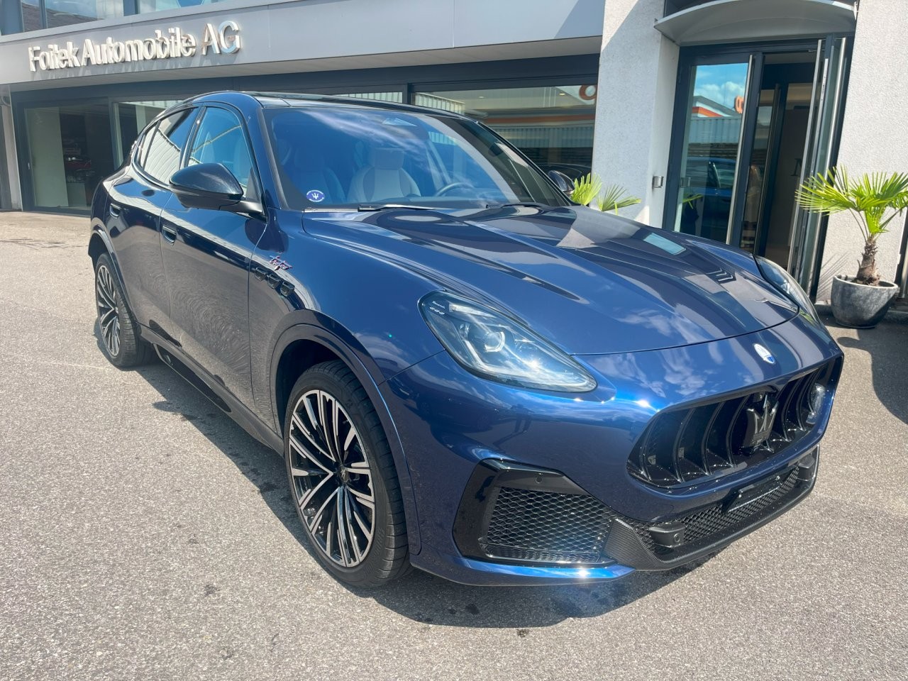 MASERATI Grecale 3.0 Trofeo-image-10