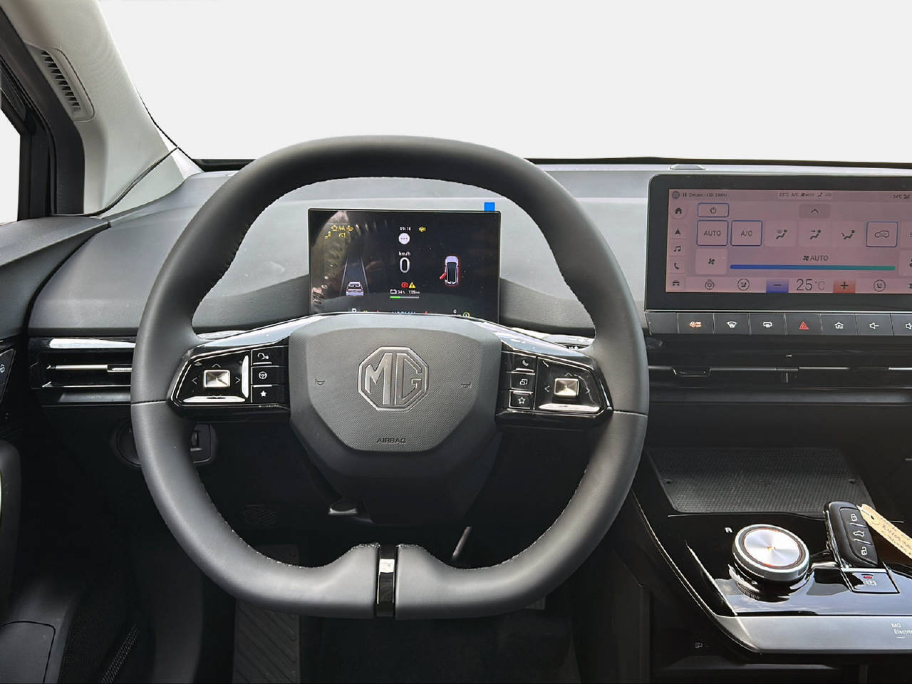 MG 4 64kWh Luxury-image-9