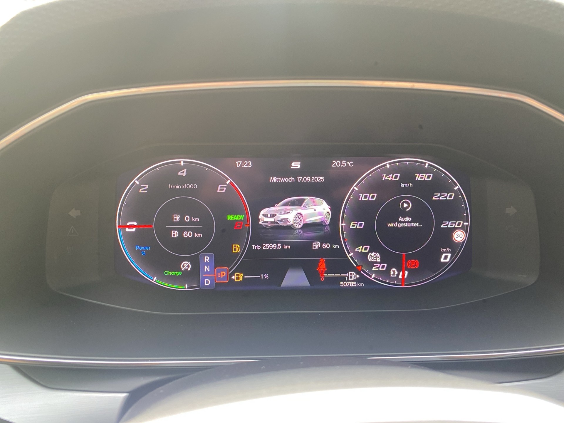 SEAT Leon 1.4 eHybrid pHEV DSG FR-image-25