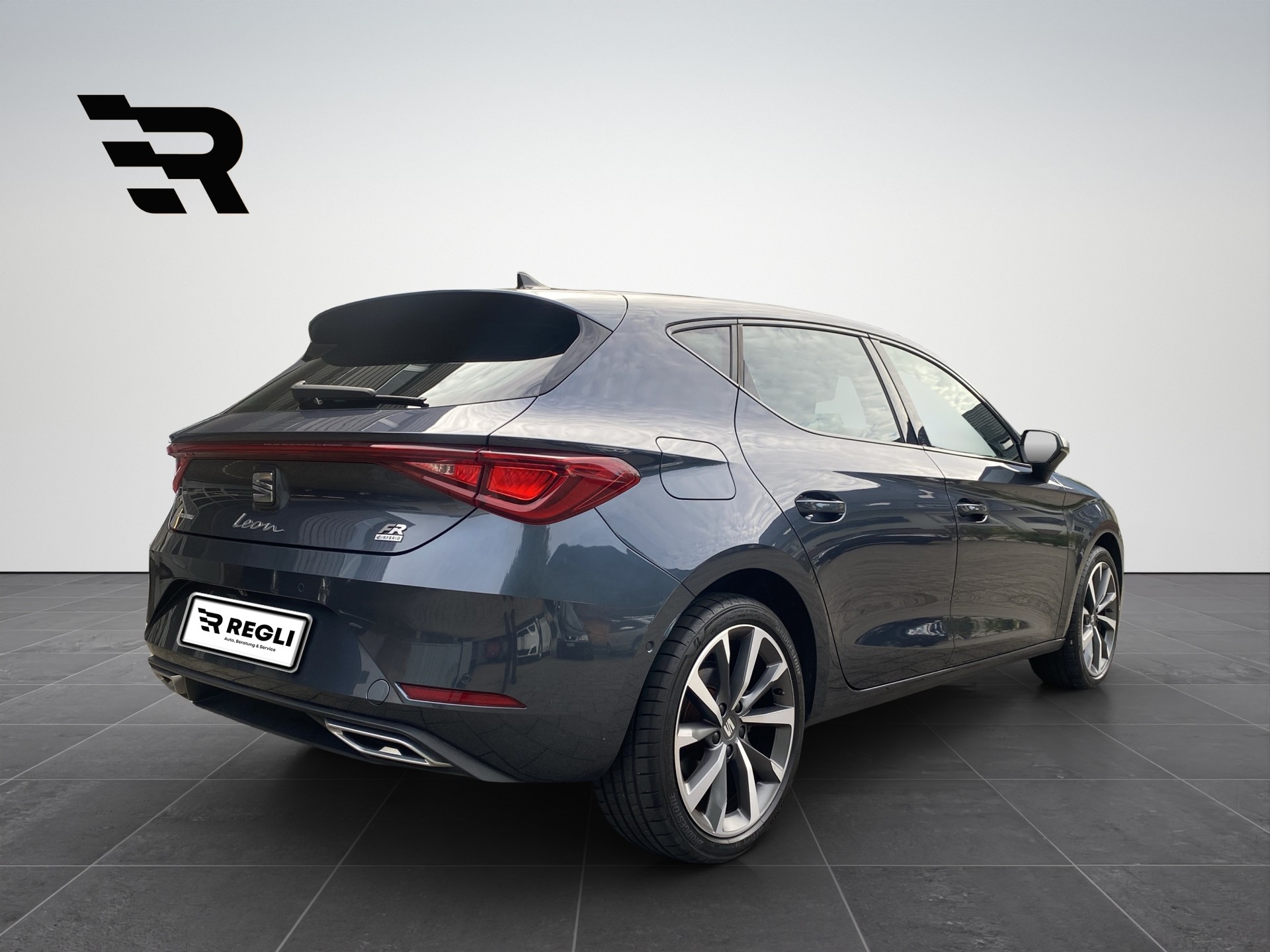 SEAT Leon 1.4 eHybrid pHEV DSG FR-image-4