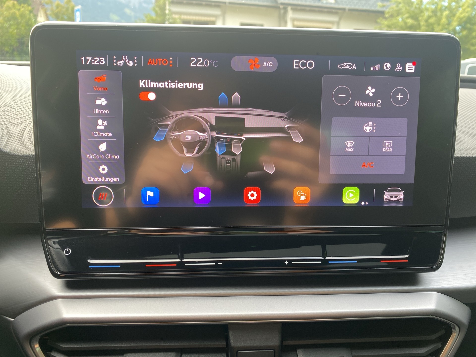 SEAT Leon 1.4 eHybrid pHEV DSG FR-image-24