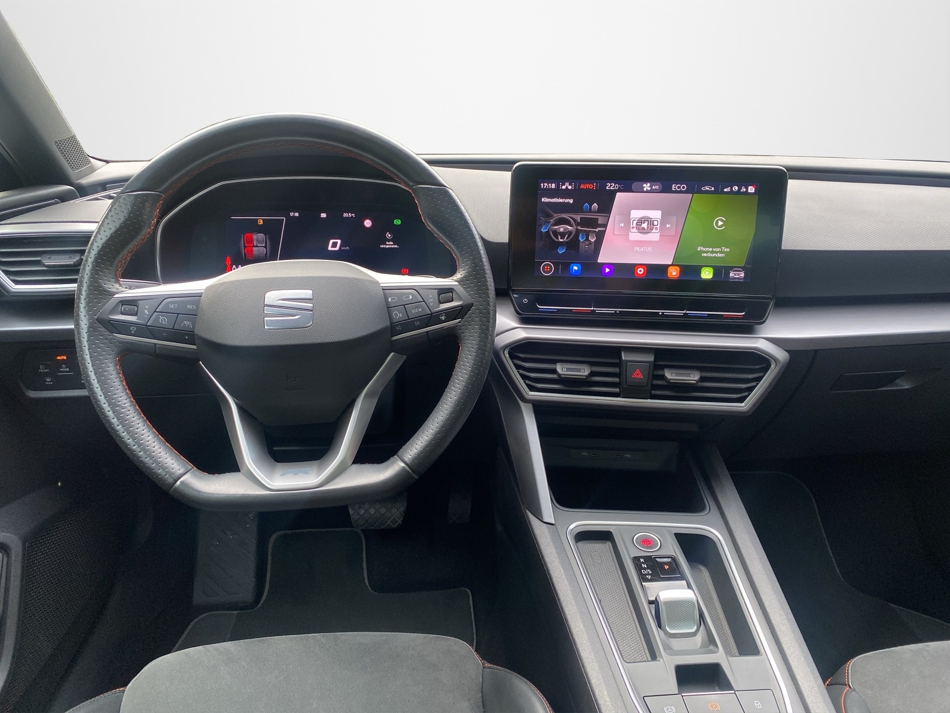 SEAT Leon 1.4 eHybrid pHEV DSG FR-image-13