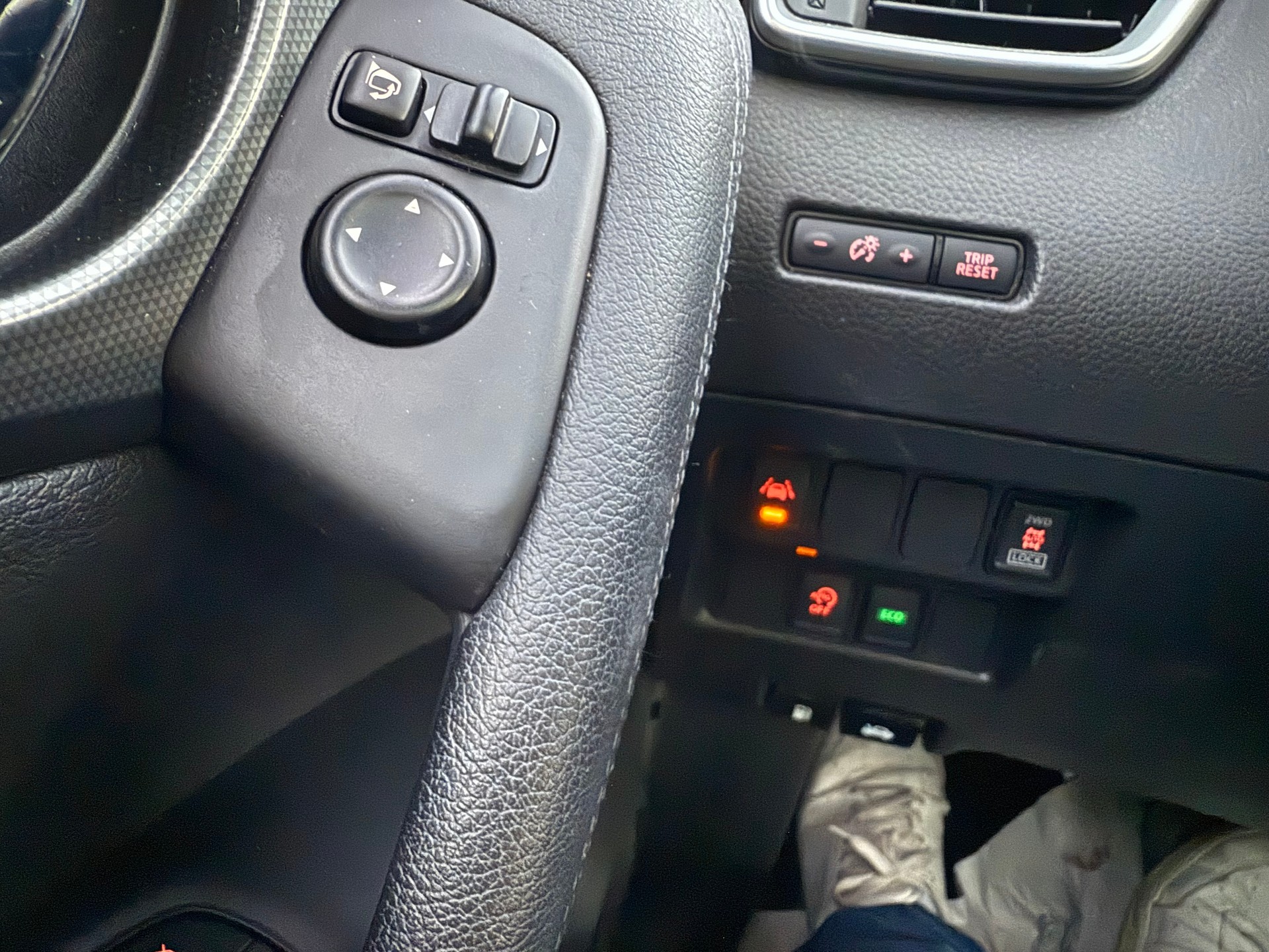 NISSAN Qashqai 1.7 dCi tekna Xtronic ALL-MODE 4x4-image-26