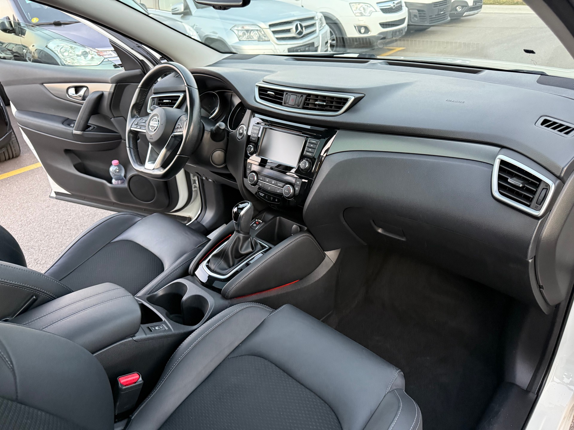 NISSAN Qashqai 1.7 dCi tekna Xtronic ALL-MODE 4x4-image-22