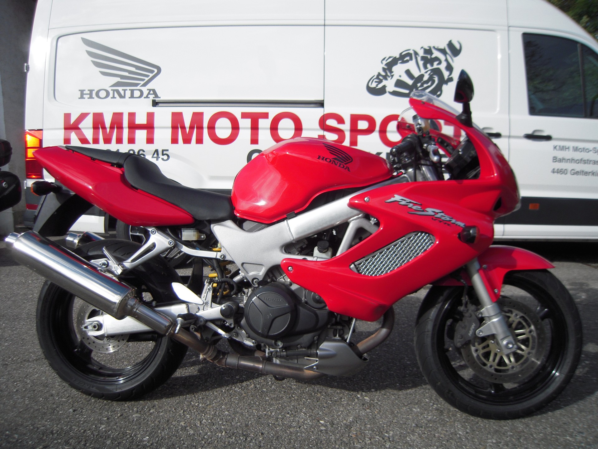 HONDA VTR 1000 F Y Fire Storm