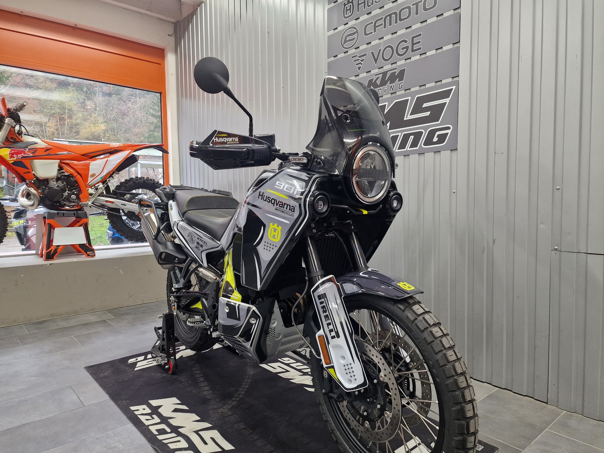HUSQVARNA Norden 901-image-9