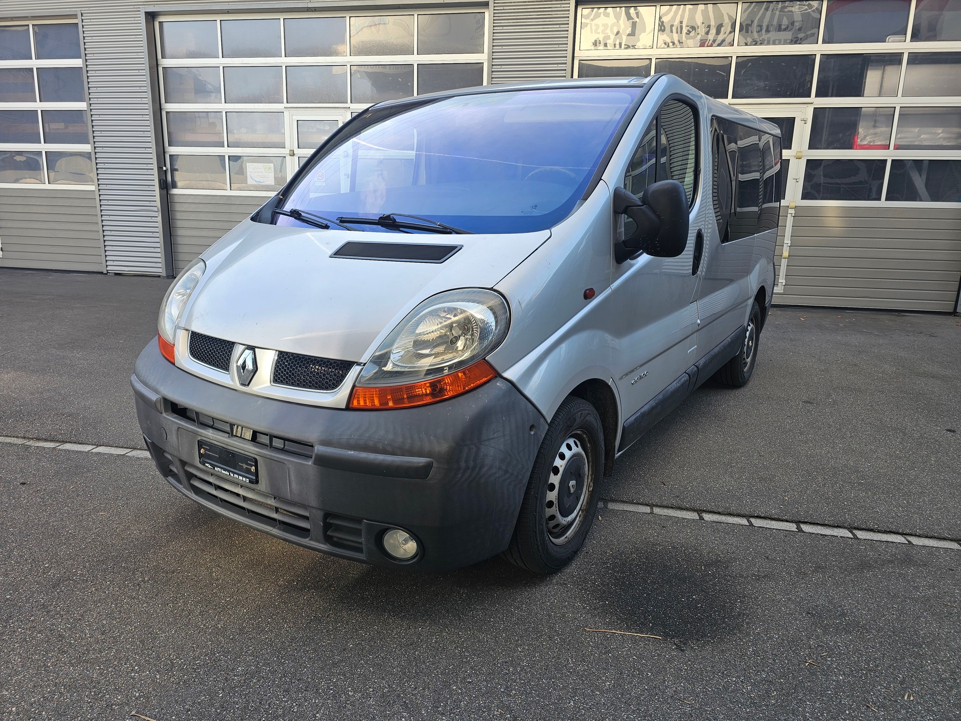 RENAULT Trafic 1.9 dCi 100 2.9t