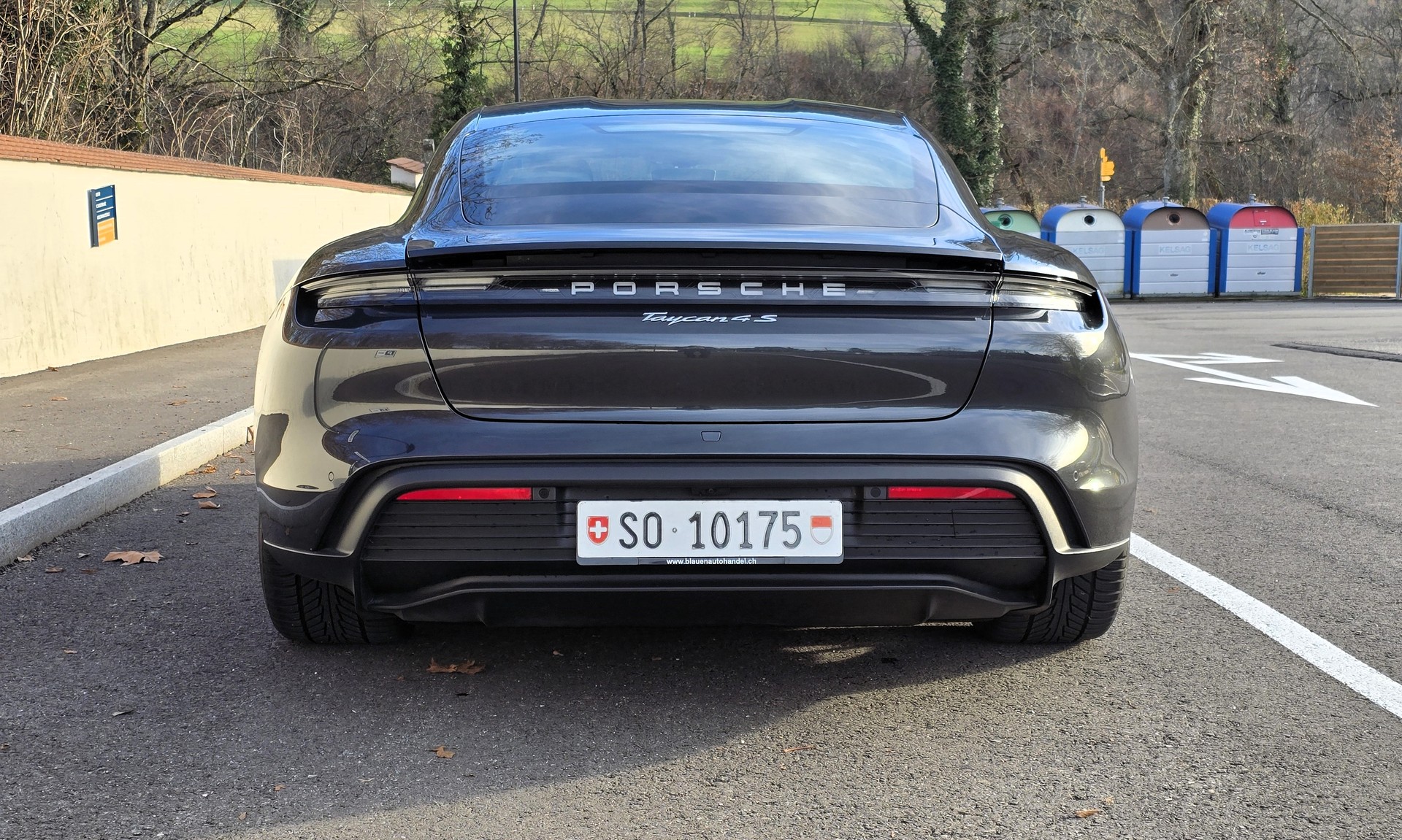 PORSCHE Taycan 4S 93.4 kWh-image-6