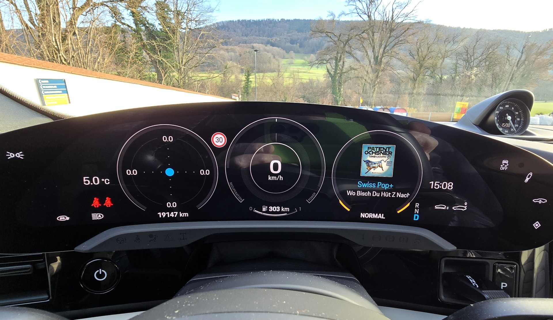 PORSCHE Taycan 4S 93.4 kWh-image-14