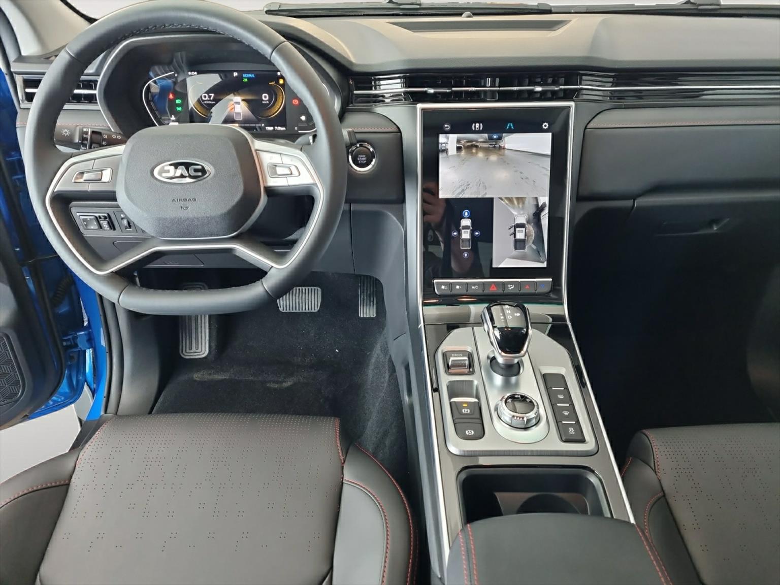 JAC T8 Pro Diesel 2.0Di AWD-image-5