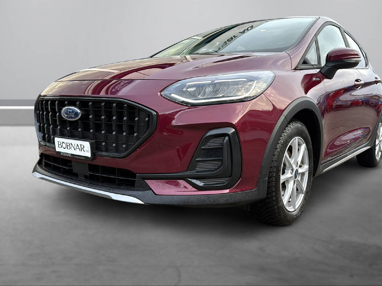 FORD Fiesta 1.0 EcoB Hybrid Active X-showroom-element-1