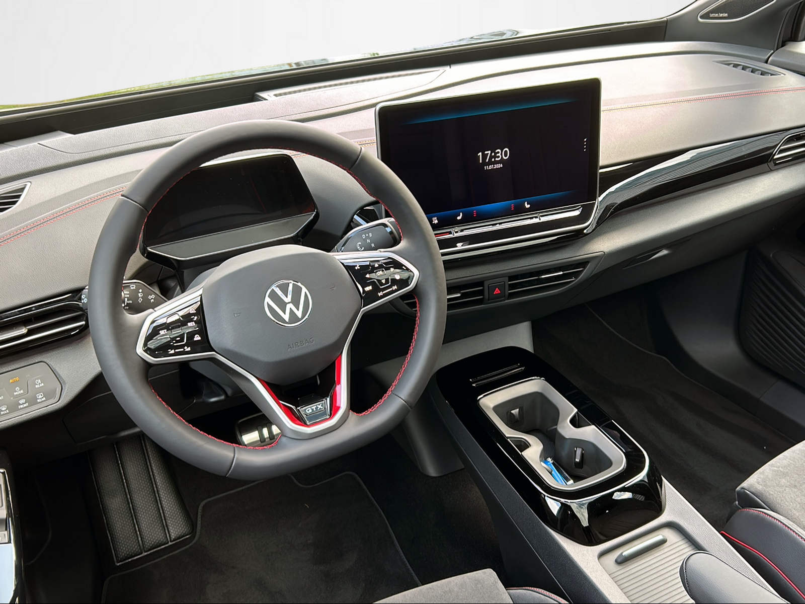 VW ID.4 GTX 4MOTION-image-8