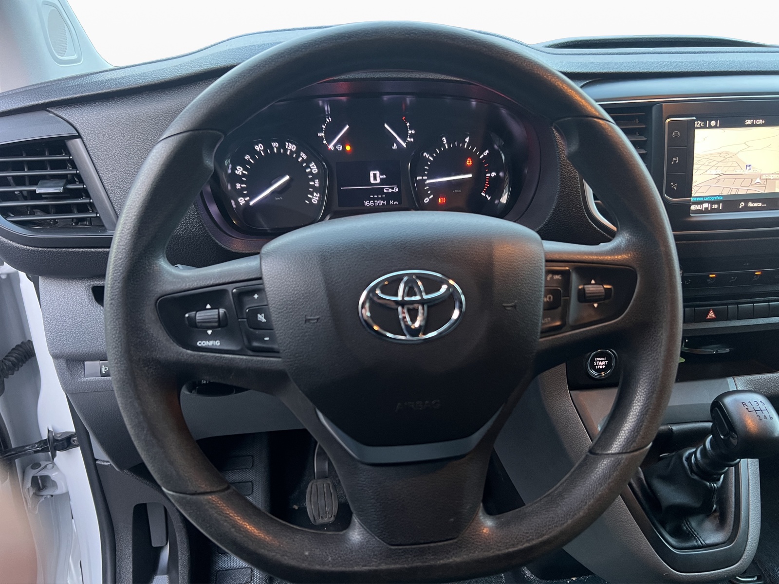 TOYOTA Proace 2.0D Panel Van Medium Comfort-image-10