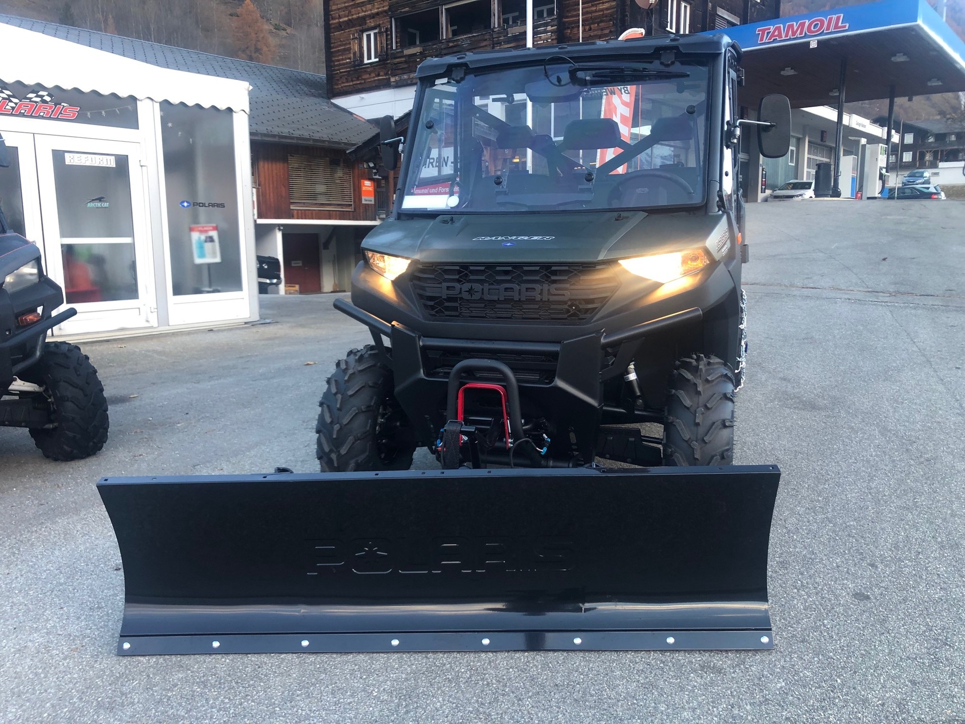 POLARIS 1000 Base-image-1