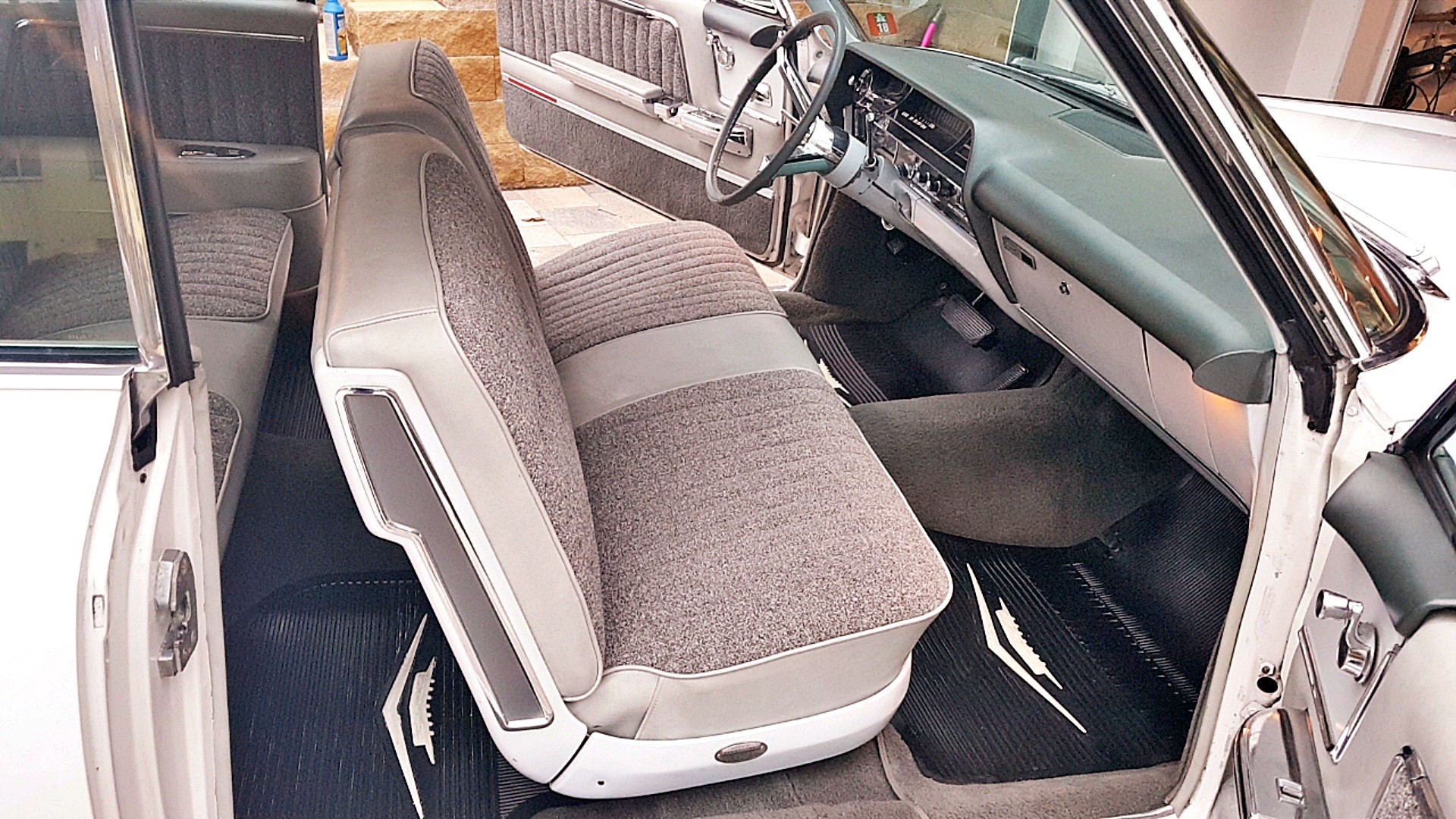 CADILLAC Coupé 7.0-V8 1964-image-9