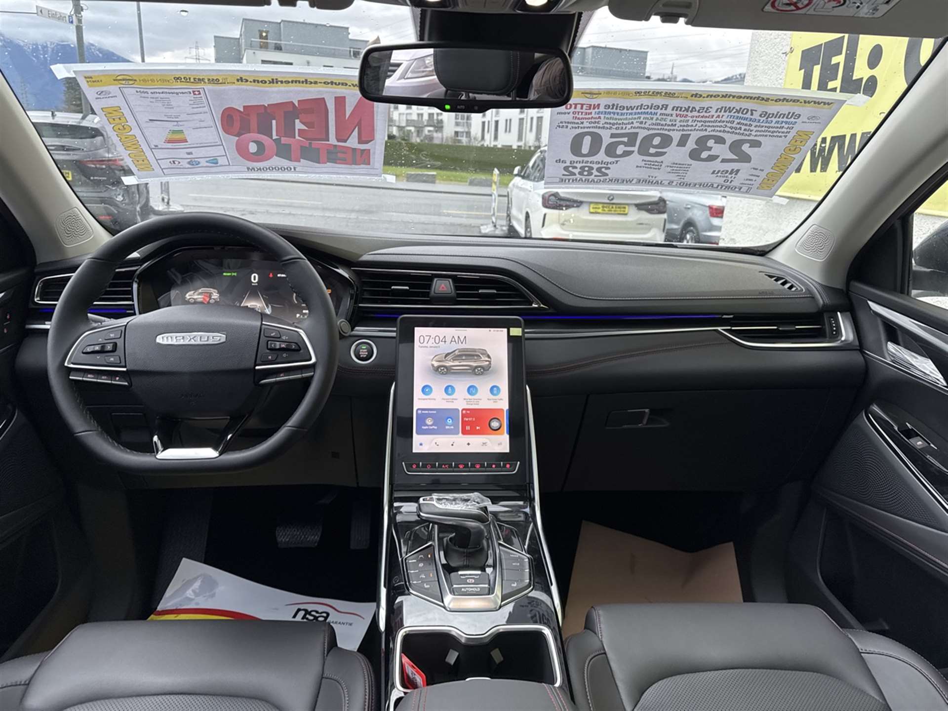 MAXUS eUniq6 70kWh 354km Reichweite-image-5