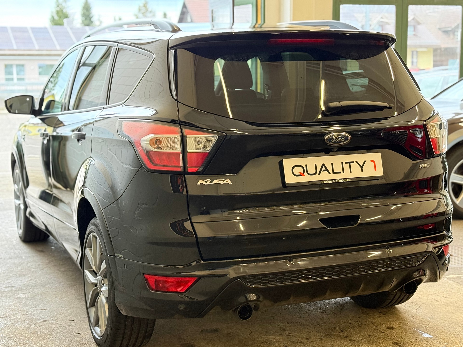 FORD Kuga 2.0 TDCi ST Line High 4WD PowerShift-image-4