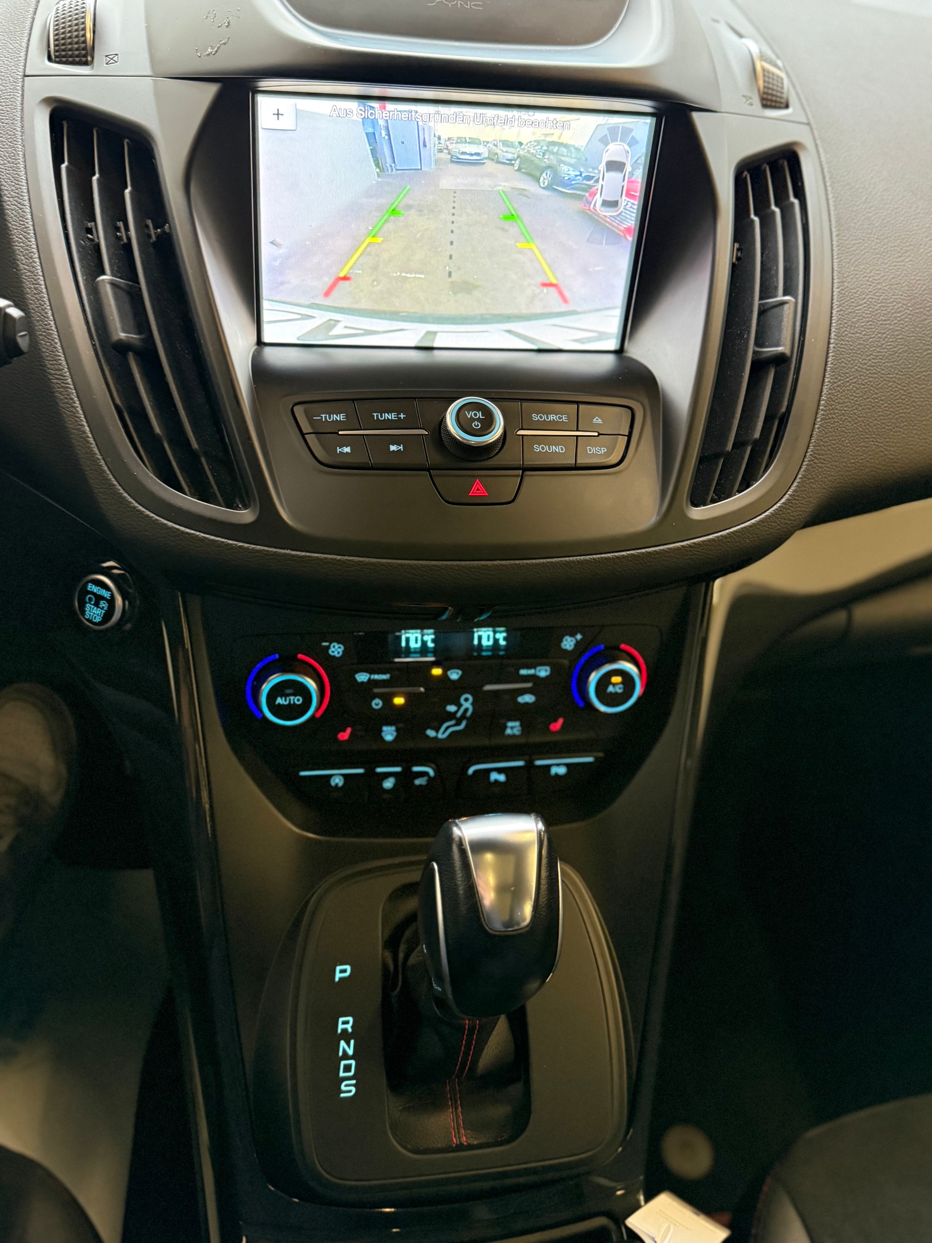 FORD Kuga 2.0 TDCi ST Line High 4WD PowerShift-image-11