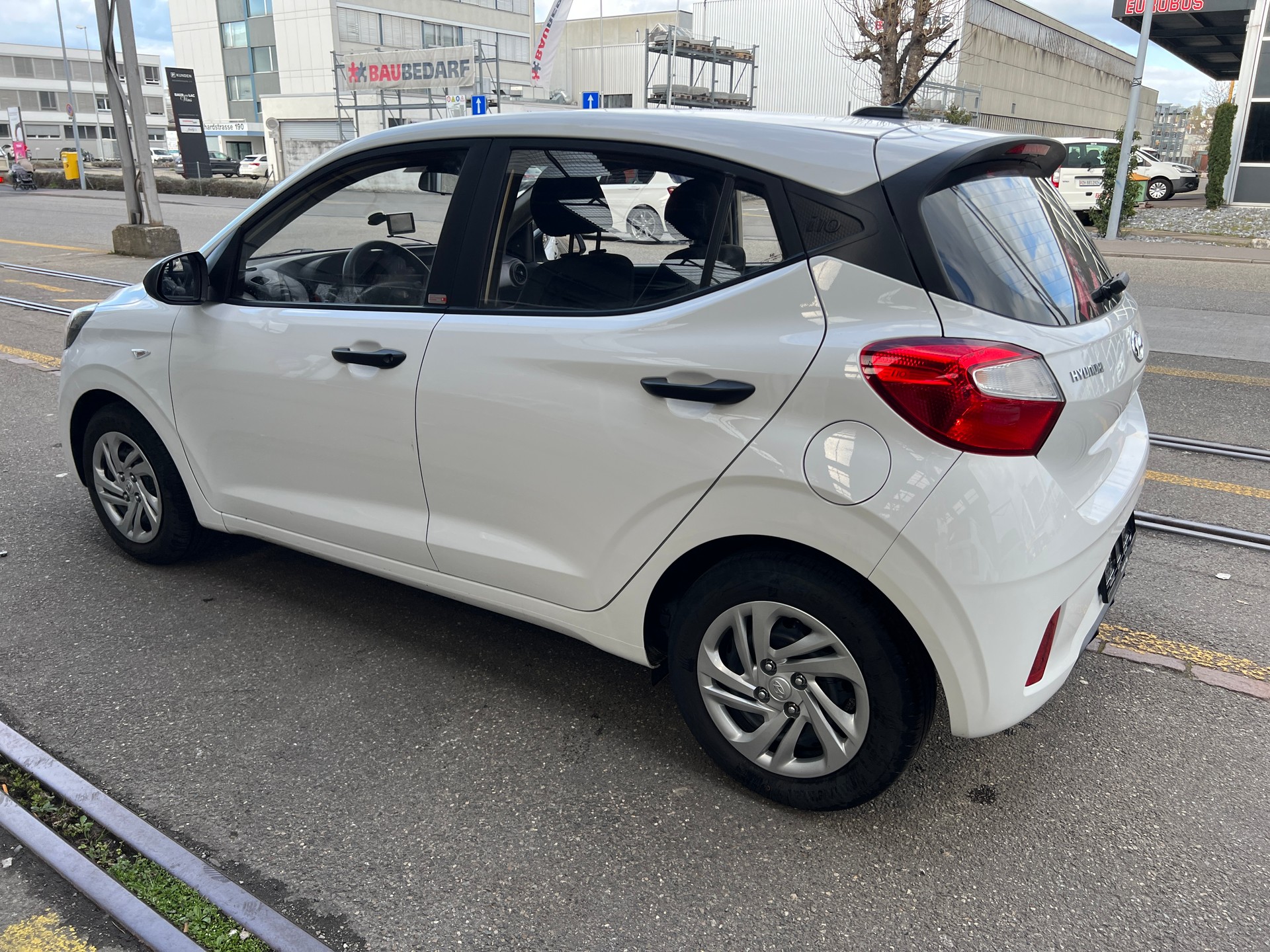 HYUNDAI i10 1.0 Pica-image-7