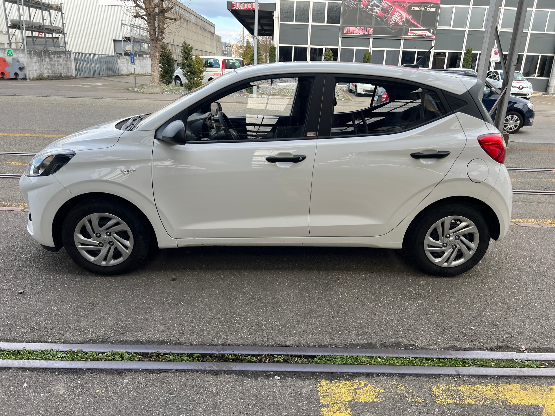 HYUNDAI i10 1.0 Pica-image-8
