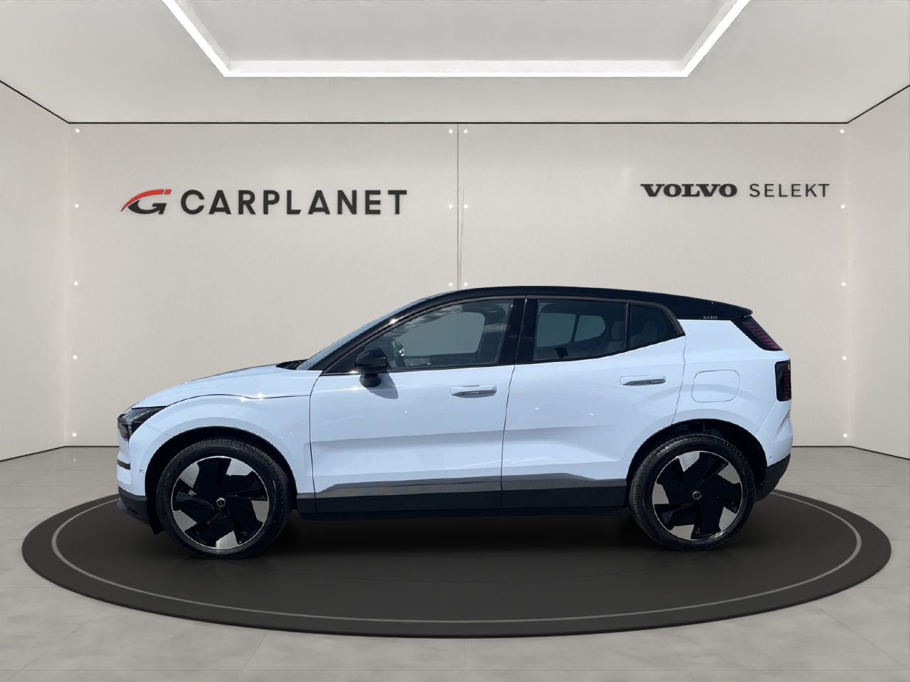 VOLVO EX30 E60 Twin Ultra Performance AWD .-showroom-element-1