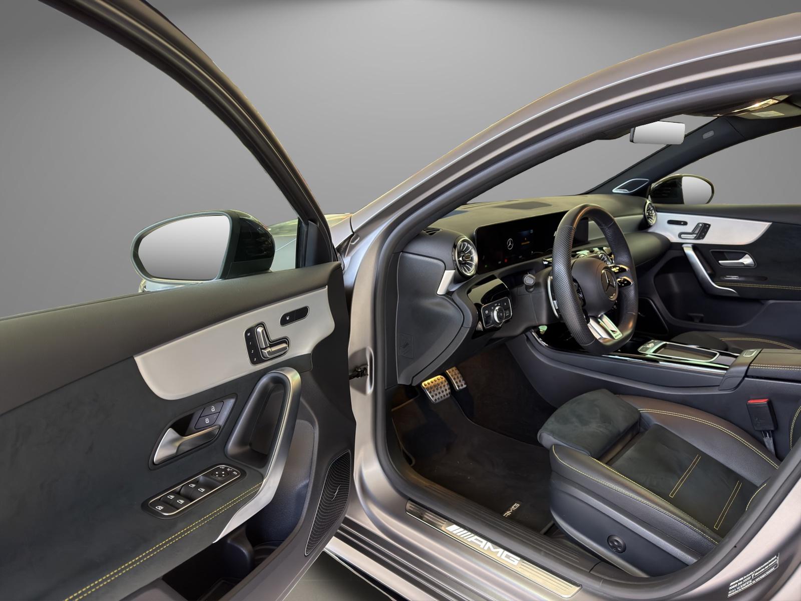 MERCEDES-BENZ A 45 S AMG 4matic+-image-10