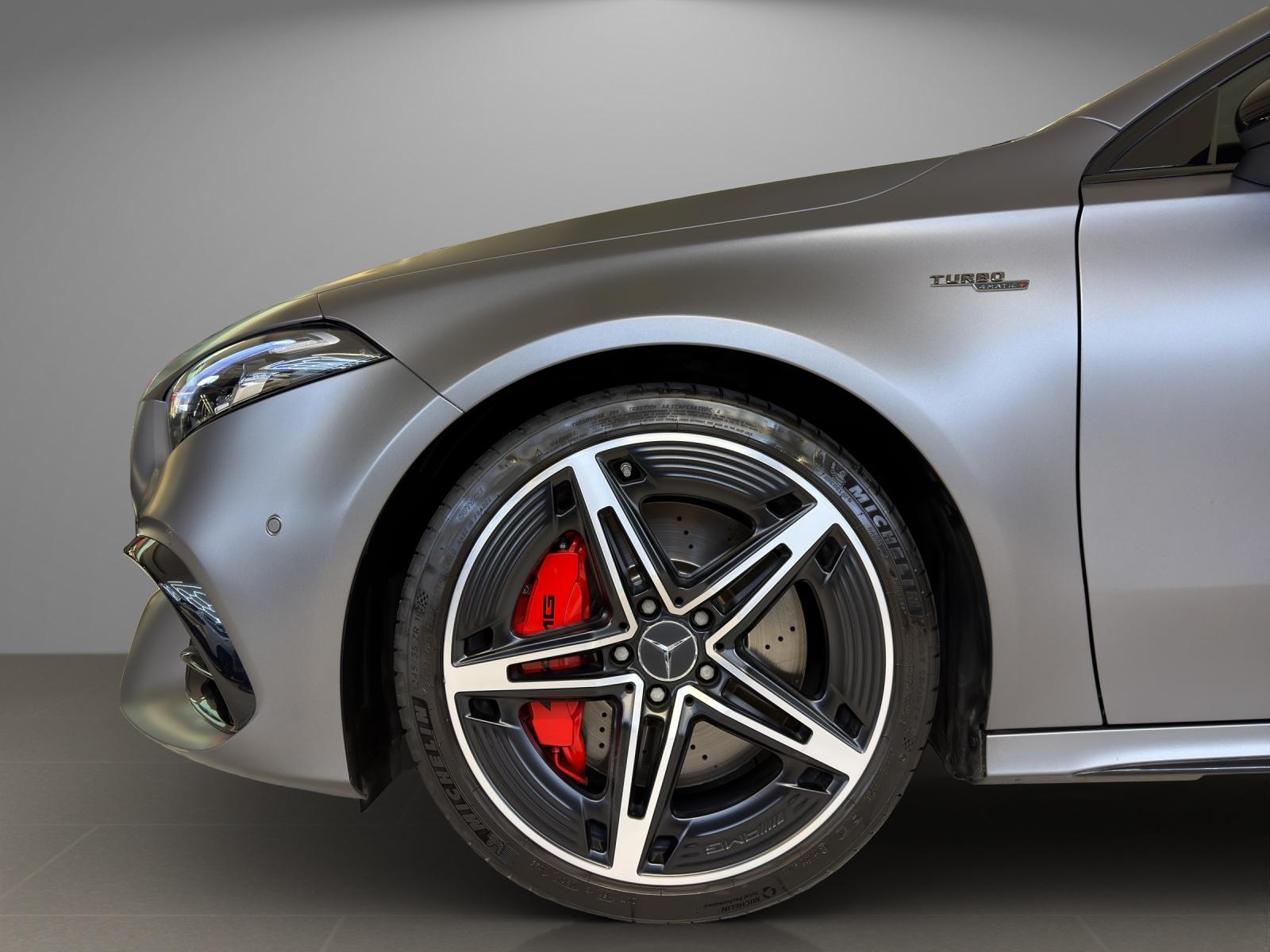 MERCEDES-BENZ A 45 S AMG 4matic+-image-18