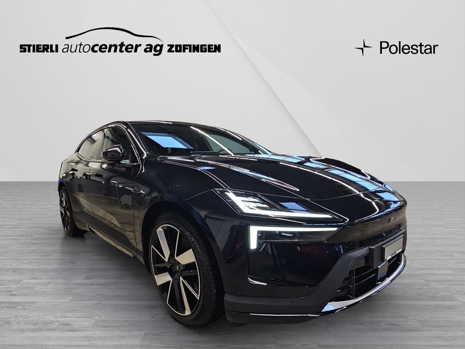 POLESTAR 4 Long Range Dual Motor Prime-showroom-element-2