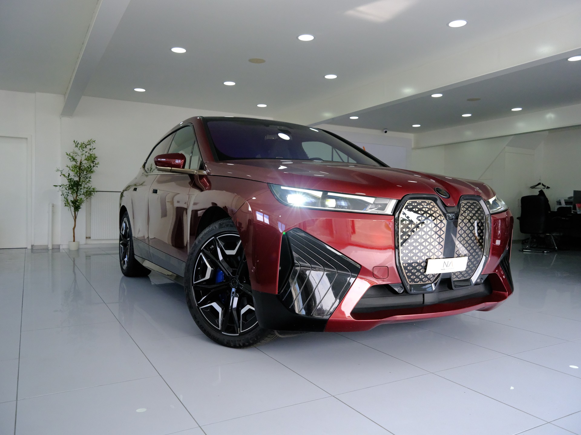 BMW iX xDrive40 Launch Edition