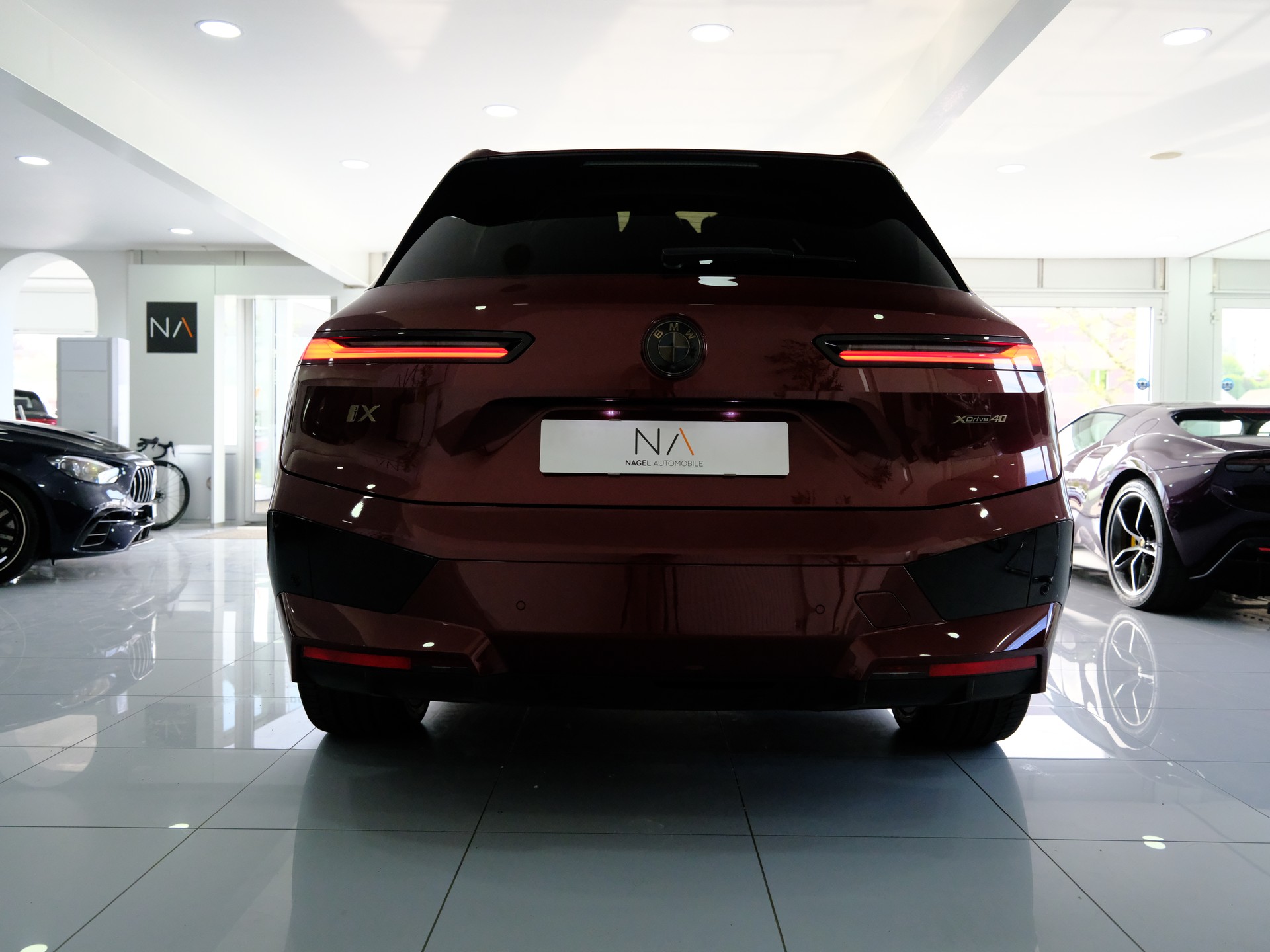 BMW iX xDrive40 Launch Edition-image-5