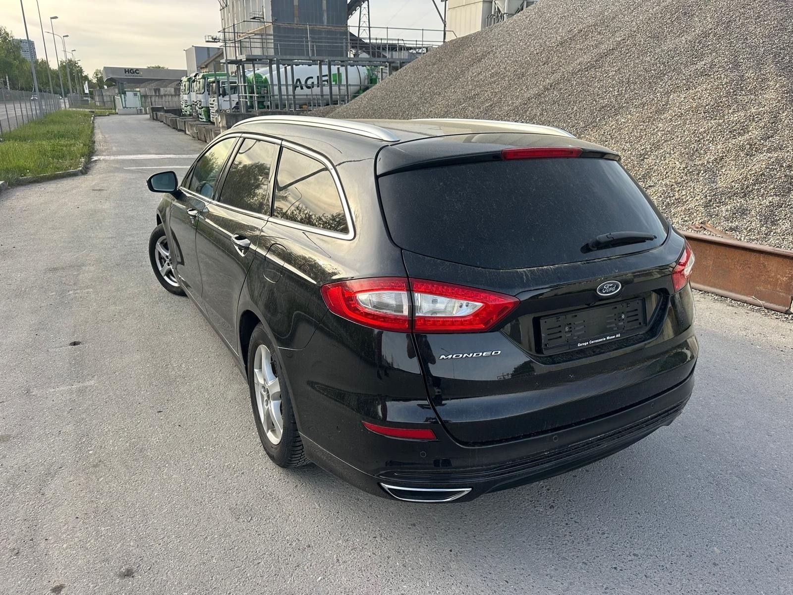 FORD Mondeo 2.0 TDCi Titanium AWD PowerShift-showroom-element-1