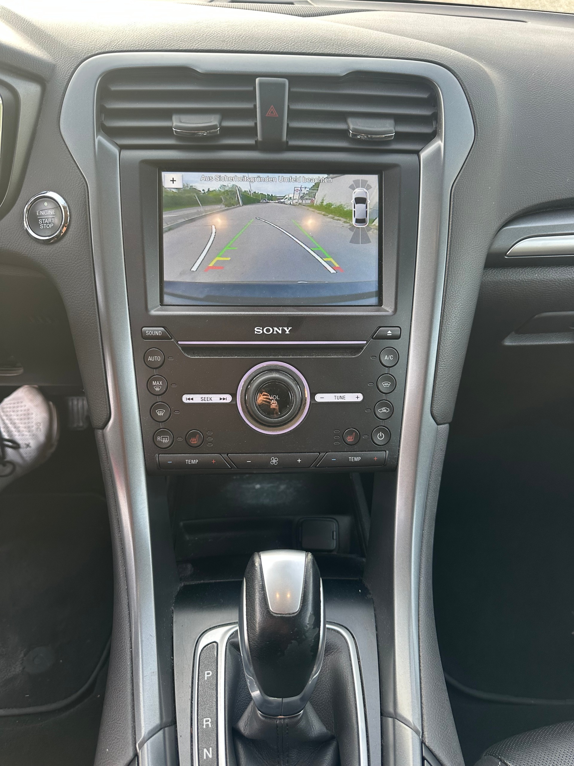 FORD Mondeo 2.0 TDCi Titanium AWD PowerShift-image-8
