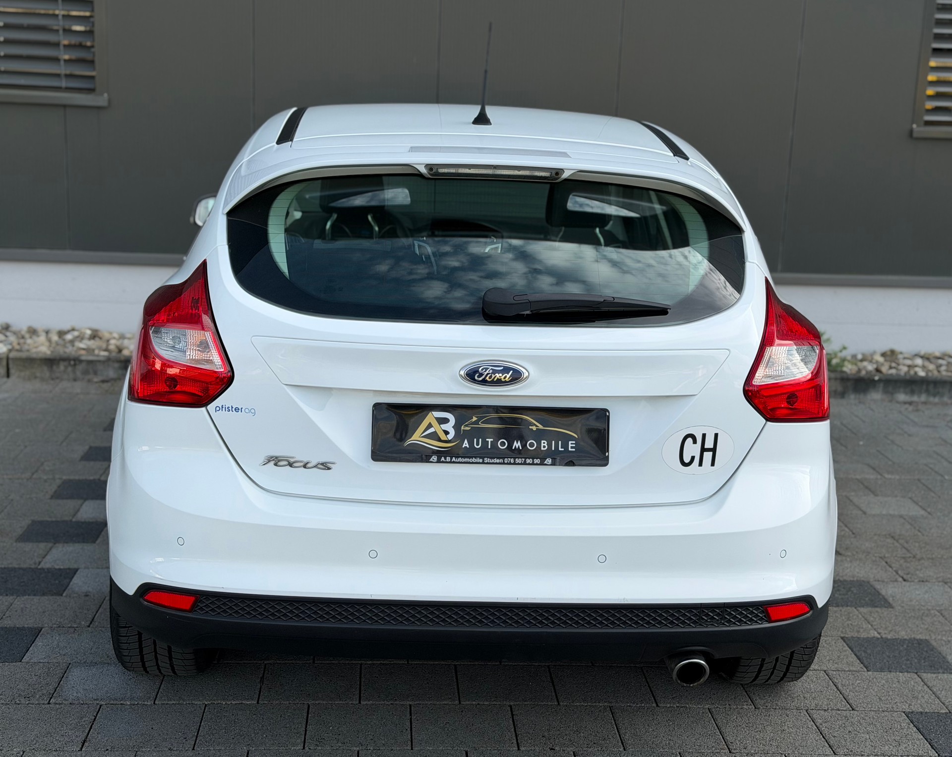 FORD Focus 2.0 TDCi Titanium PowerShift-image-9