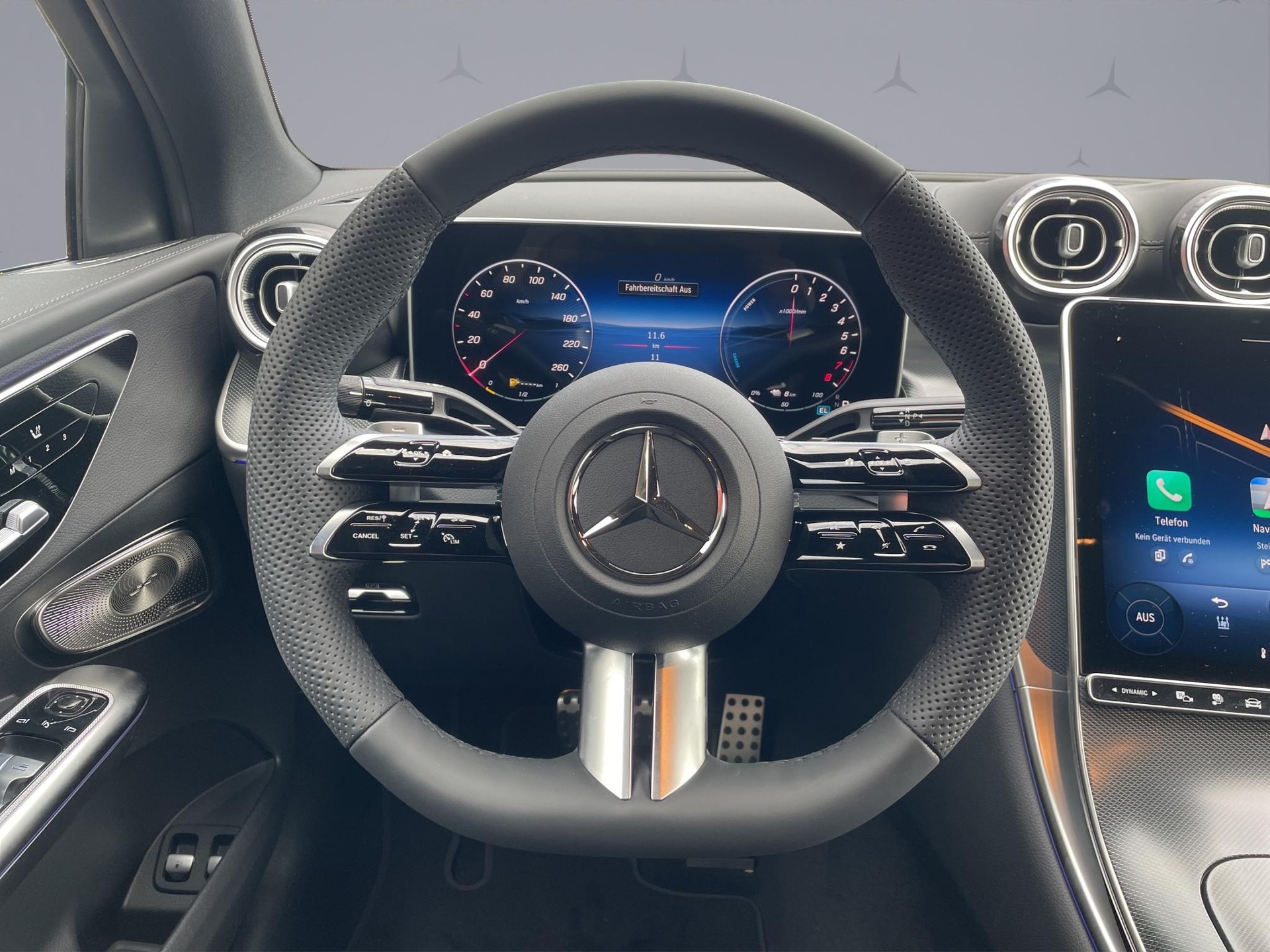 MERCEDES-BENZ GLC 300 e EQ Star AMG Line 4matic Coupé-image-12
