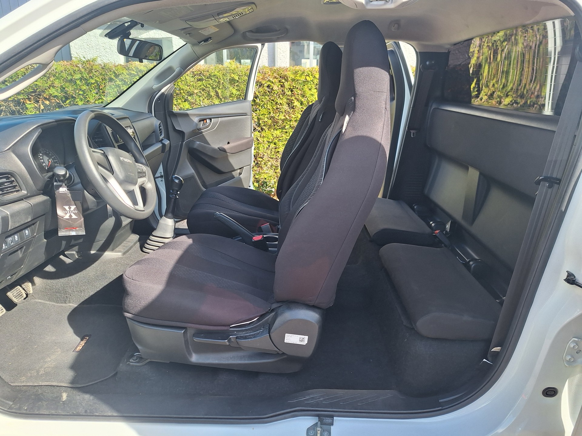 ISUZU Space Pick-up 1.9 DDi N60 BB+ 4x4-image-14