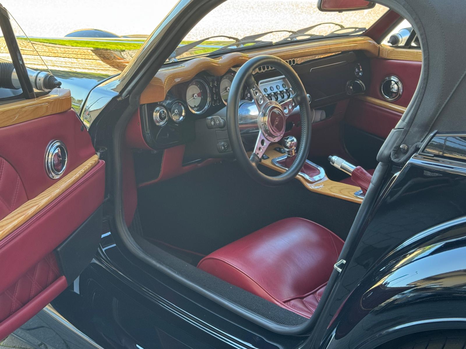 MORGAN 4,8-Liter-V8-image-22