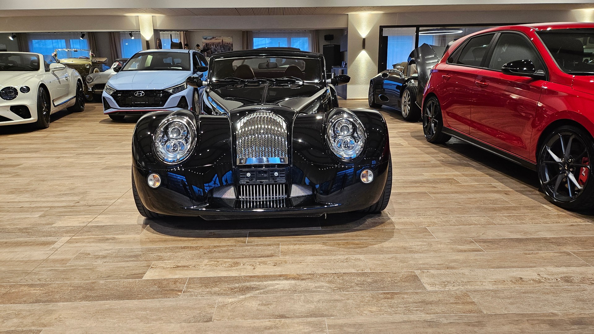 MORGAN 4,8-Liter-V8-image-4