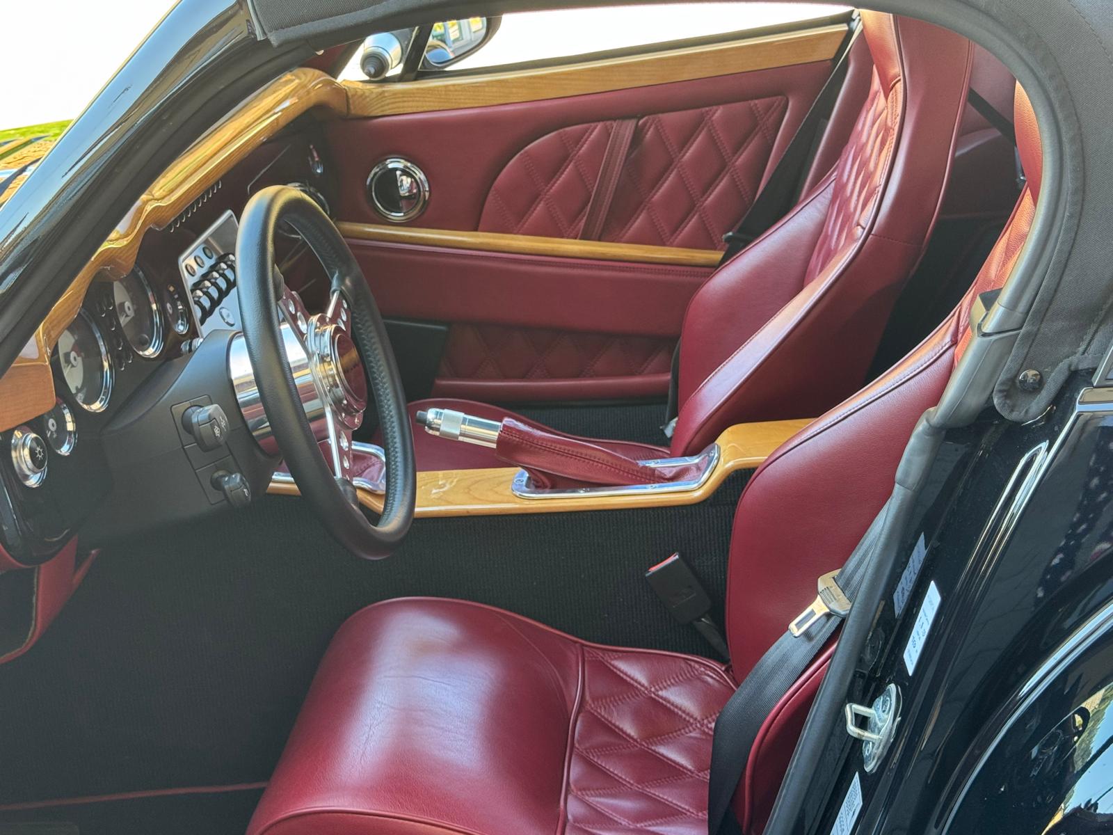 MORGAN 4,8-Liter-V8-image-23