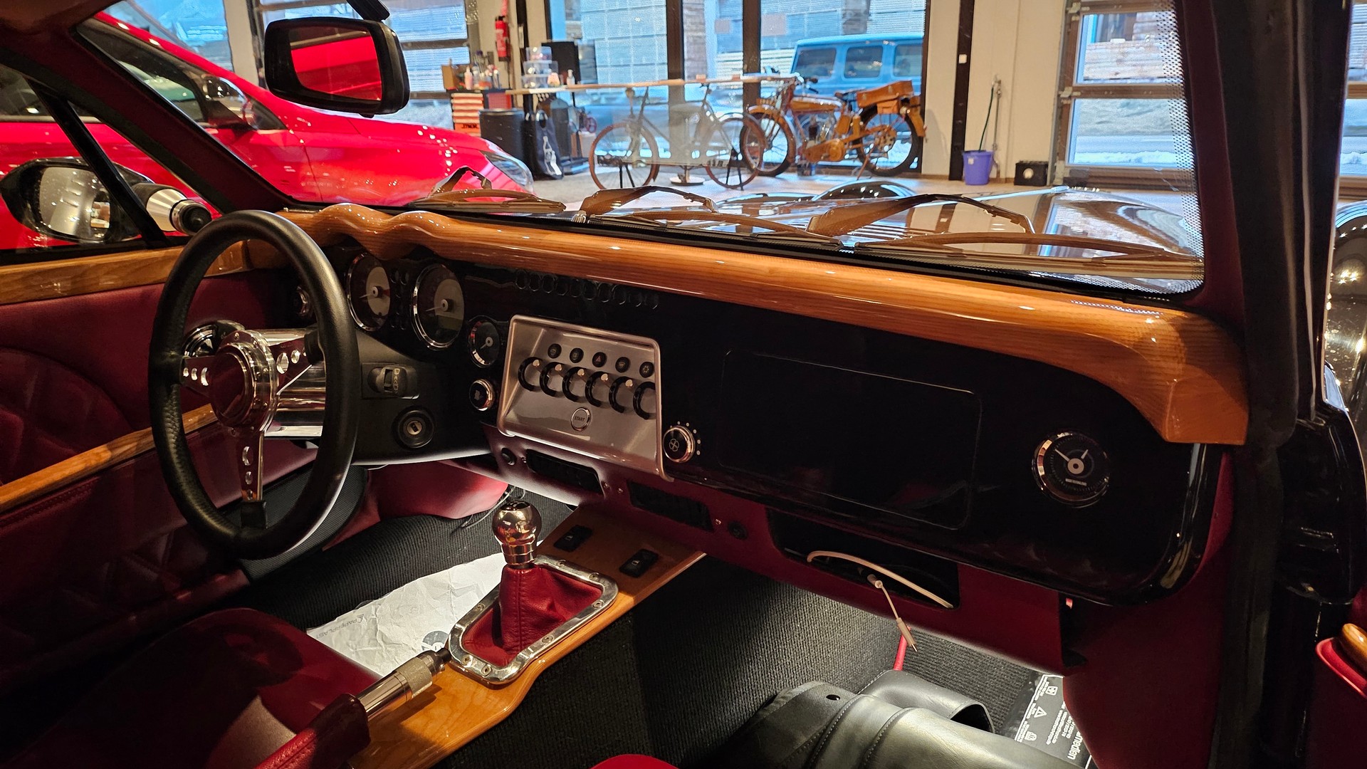 MORGAN 4,8-Liter-V8-image-20