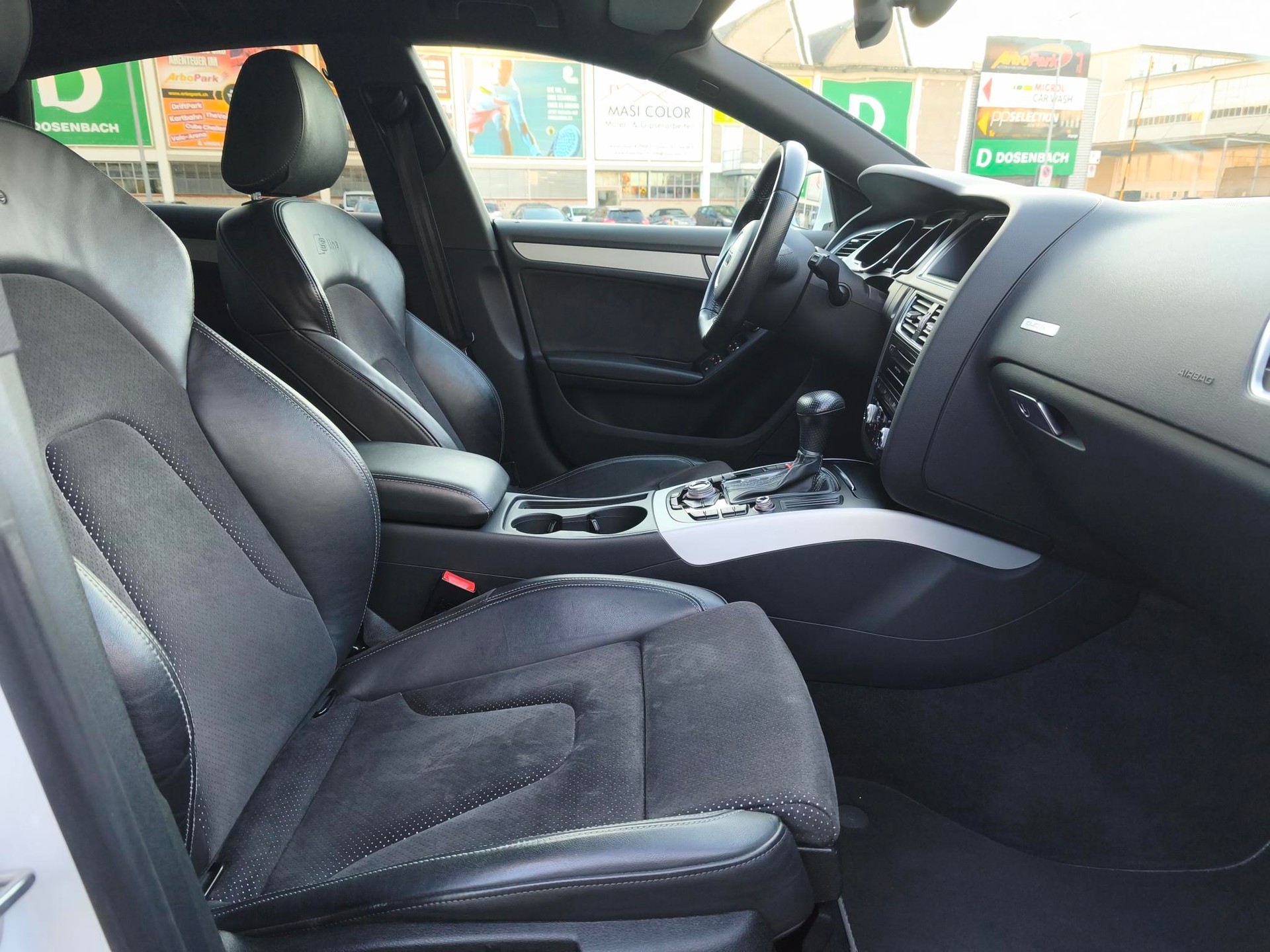 AUDI 2.0 TFSI quattro S-Tronic-image-5