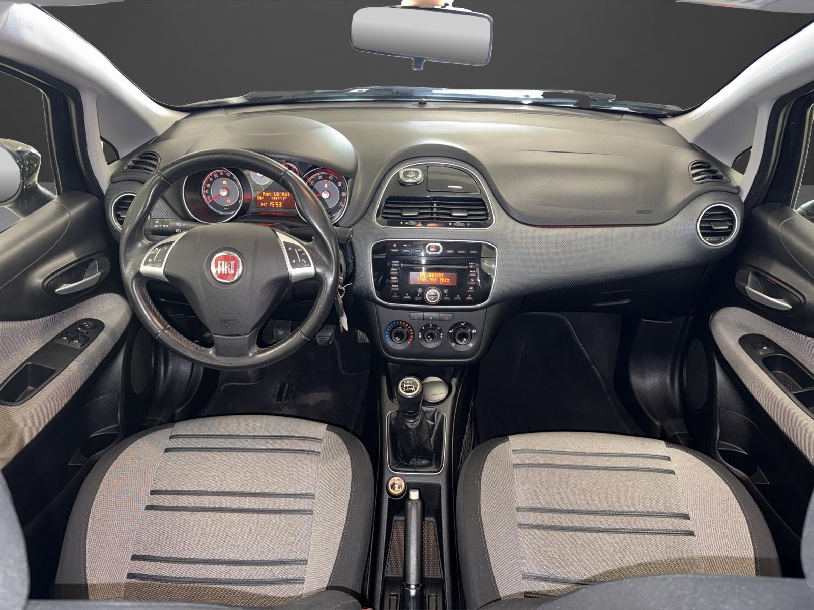 FIAT Punto 1.4 Evo Dynamic-image-8