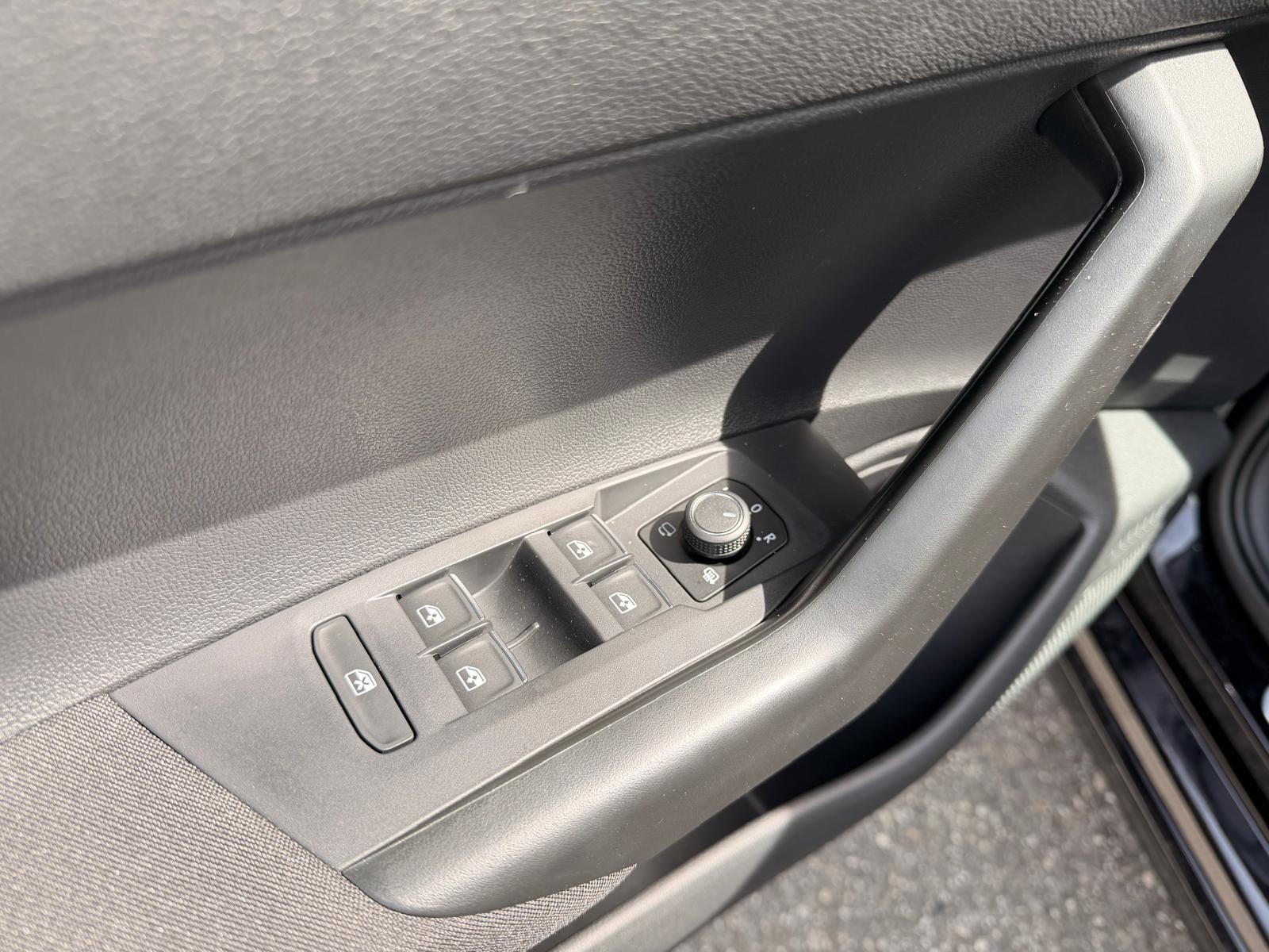 VW PANORAMADACH, RÜCKFAHRKAMERA, KEYLESS U.V.M.-image-12