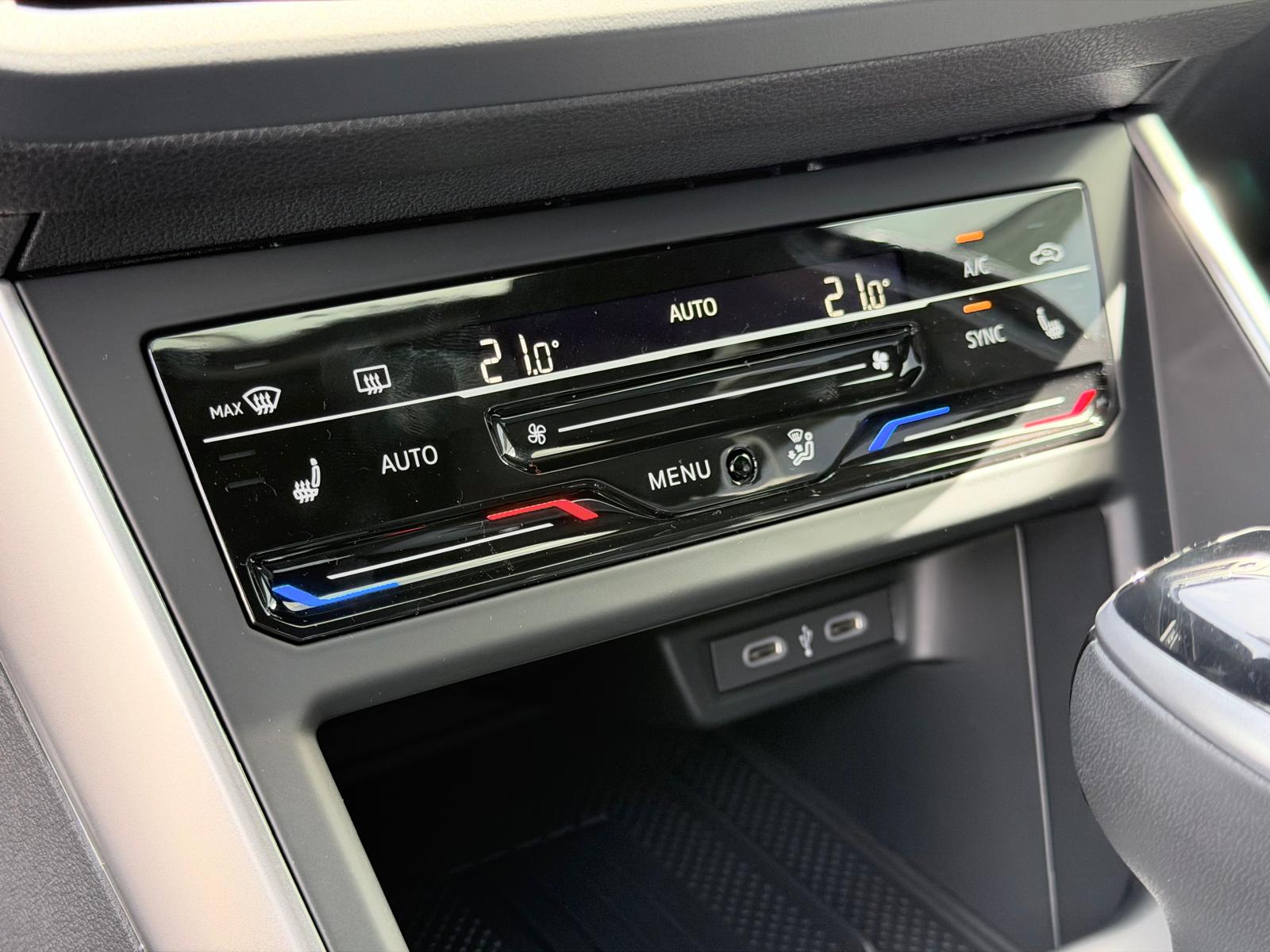 VW PANORAMADACH, RÜCKFAHRKAMERA, KEYLESS U.V.M.-image-18