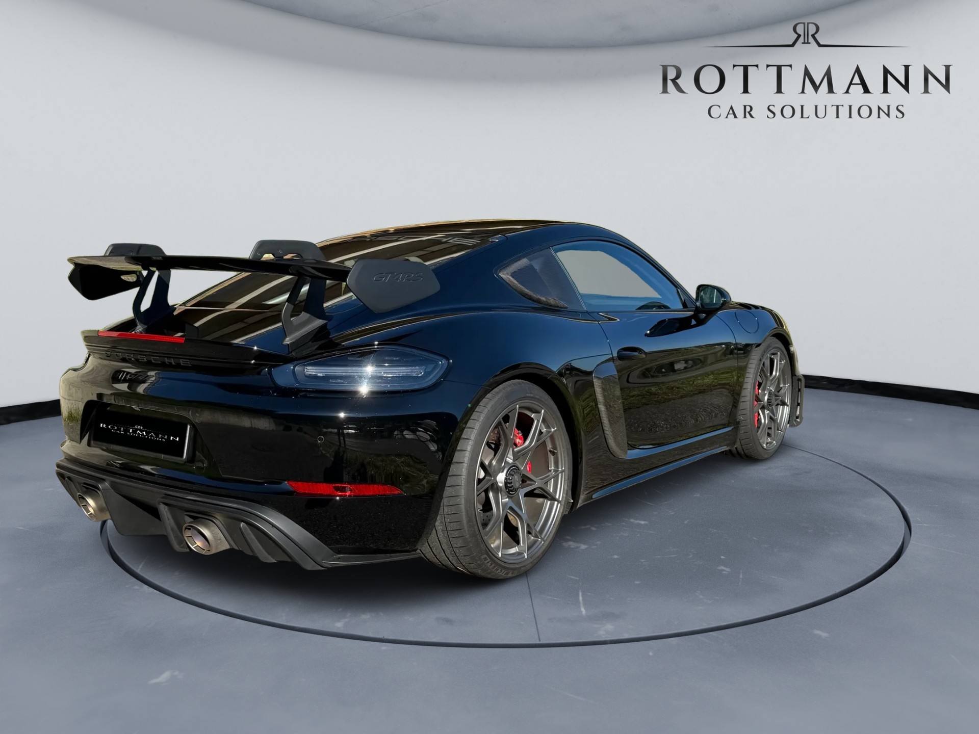 PORSCHE 718 Cayman GT4 RS Weissach-image-5