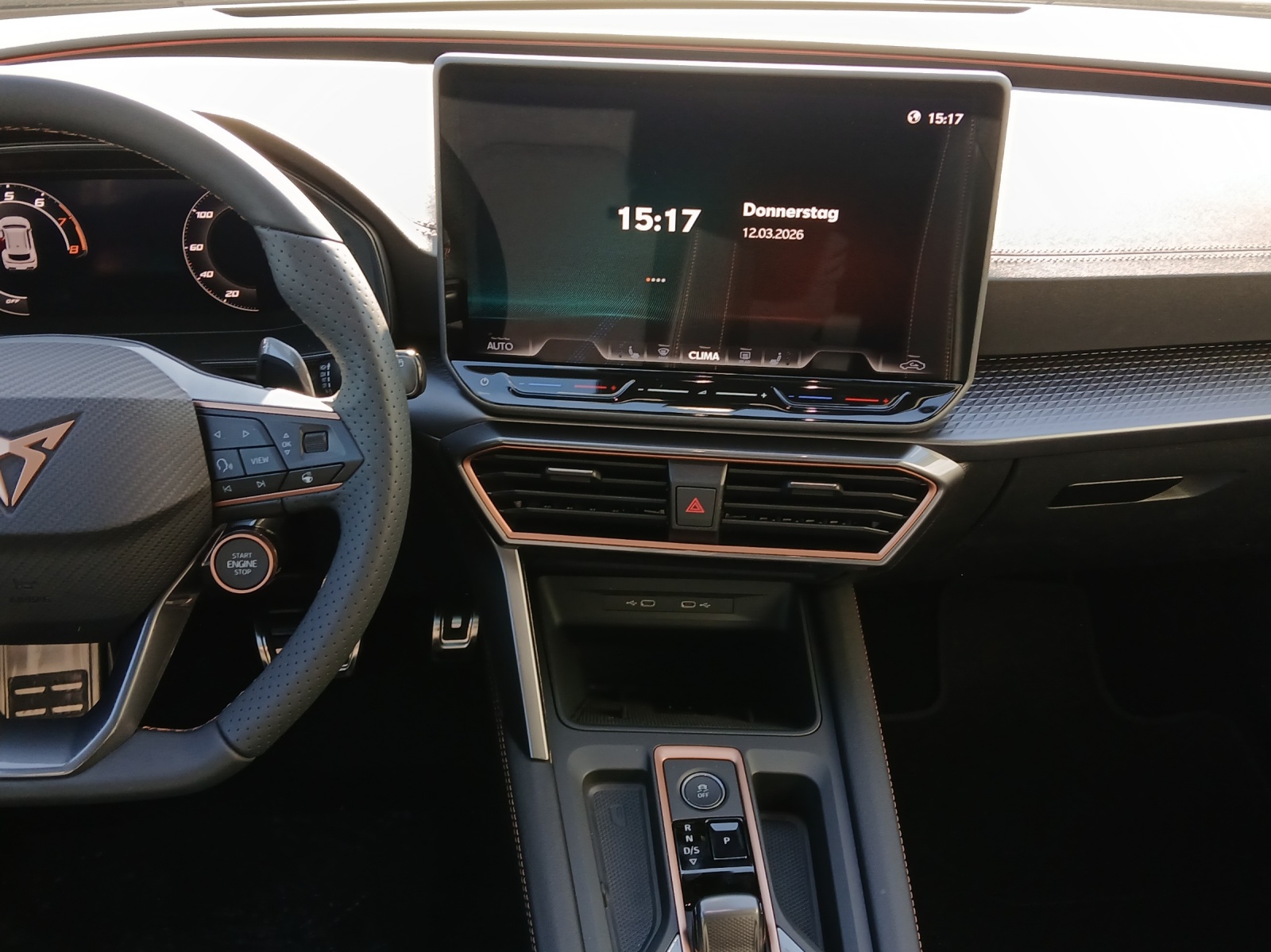 CUPRA Formentor 2.0TSI Black Symphony 4Drive DSG-image-10
