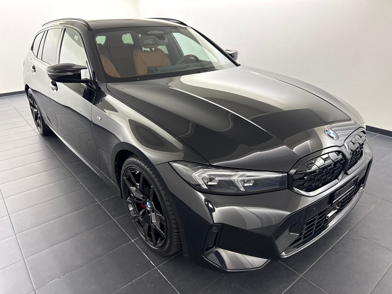 BMW M340d xDri 48VT MSportPro AHK&Standheizung-showroom-element-3