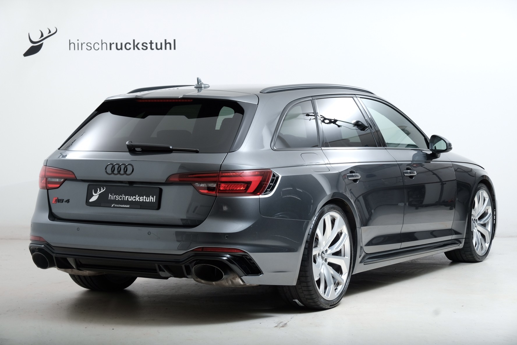 AUDI RS4 Avant 2.9 TFSI quattro tiptronic-image-4